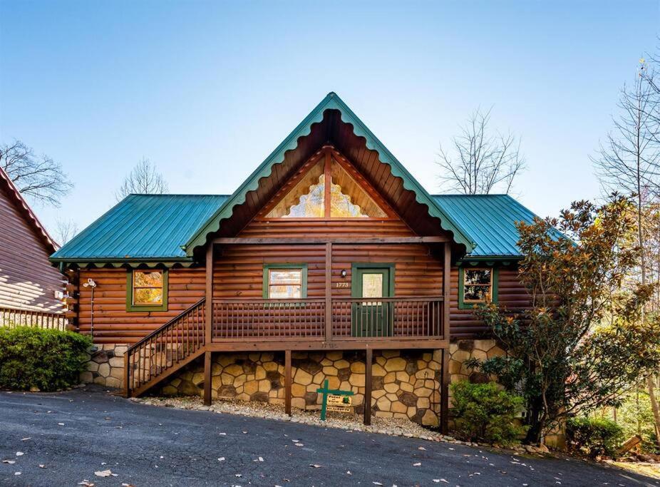 Spacious Smokies Cabin - Hot Tub With Mountain Views Gatlinburg Exterior foto
